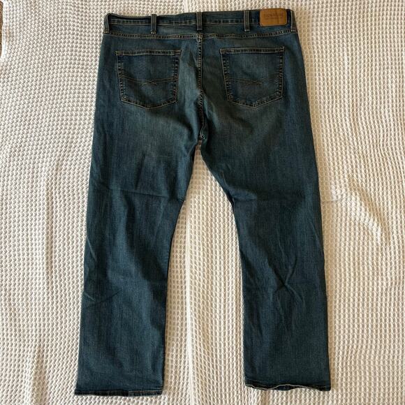Signature Levi's S51 Straight Fit Jeans Men’s 42x30 Blue Medium Wash Denim - Picture 6 of 8